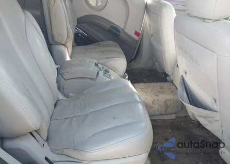 2004 Chrysler Pacifica из США, поврежденный, VIN 2C8GM68464R568065